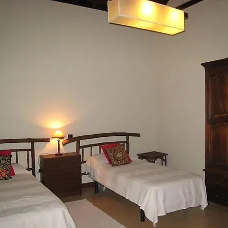 Sleeps 10 Pool Wifi 度假居
